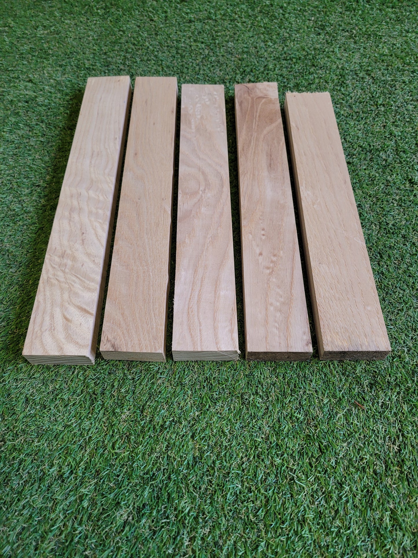 English Ash Offcuts x5 PAR Woodturning (OF264)