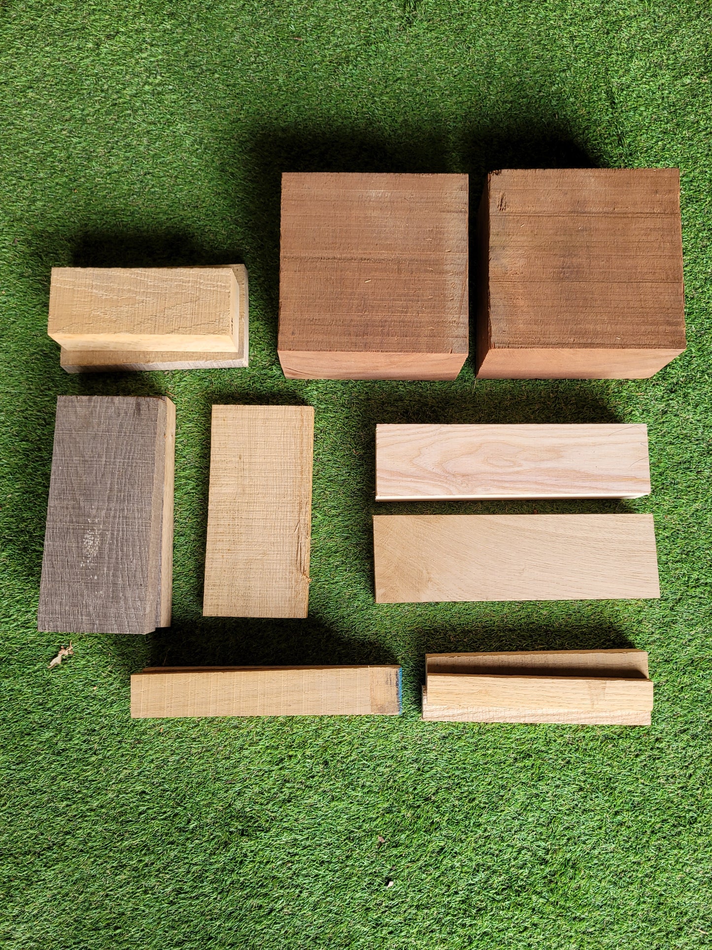 Mixed Hardwood Offcuts Hobby Pack Oak Sapele Ash 13 Pieces (0030)