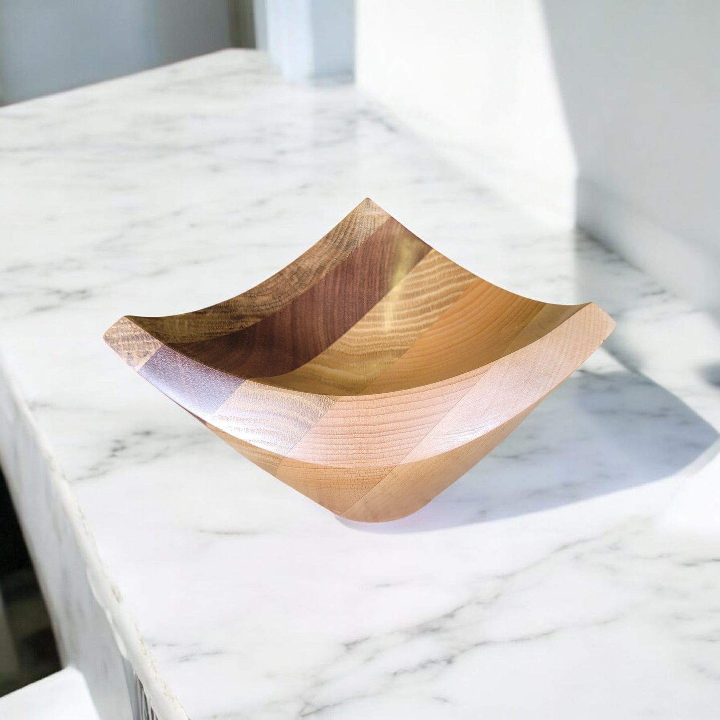 Three Cornered Bowl 19cm