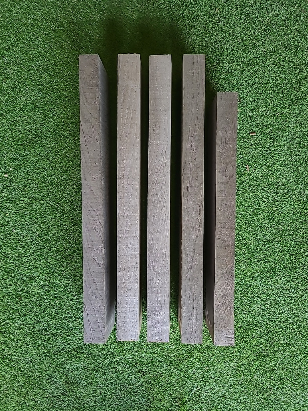 Solid Oak Boards x5  OF247
