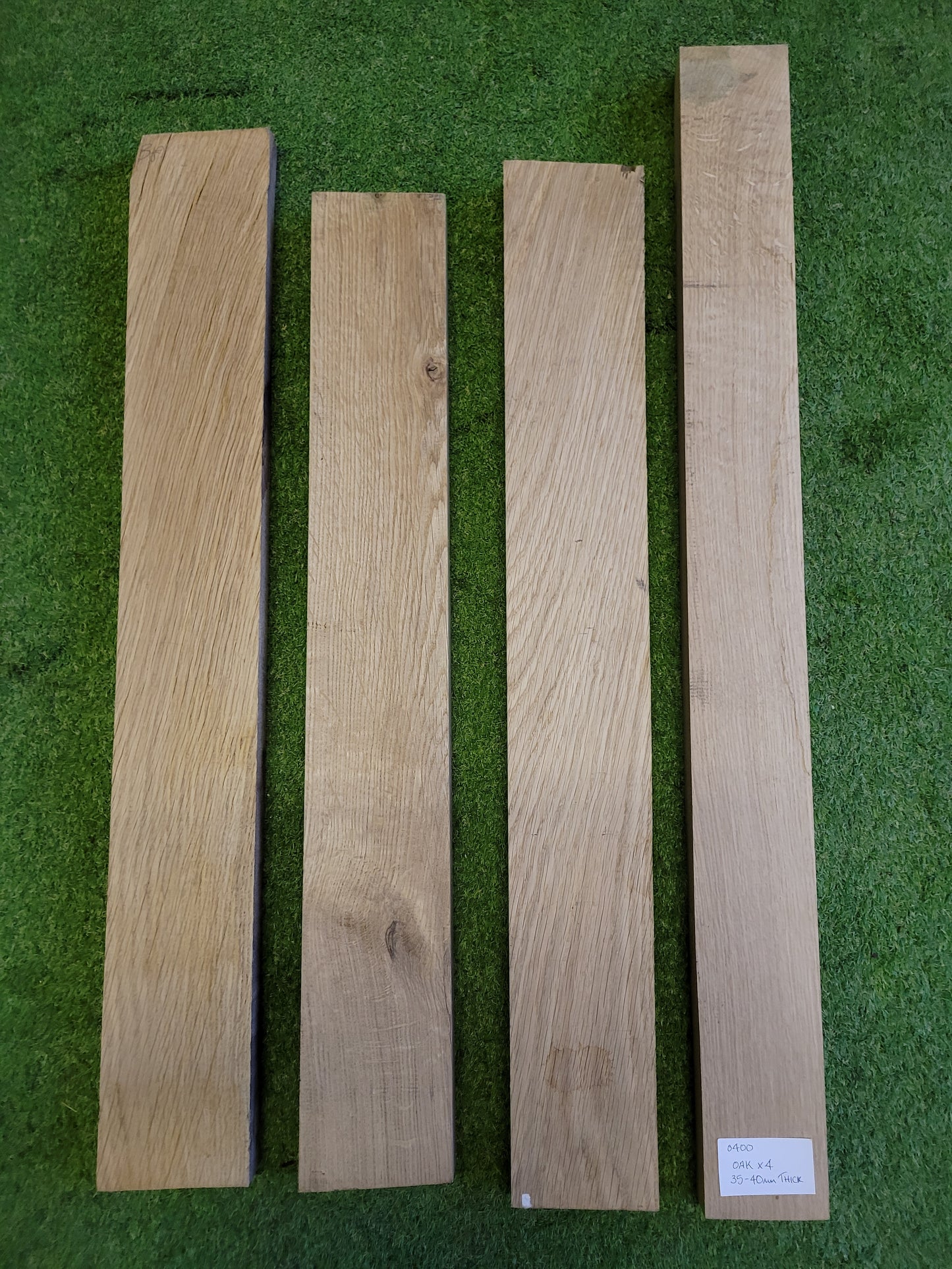 Solid English Oak Wood Boards Pack of 4 Rustic Planed (2602)