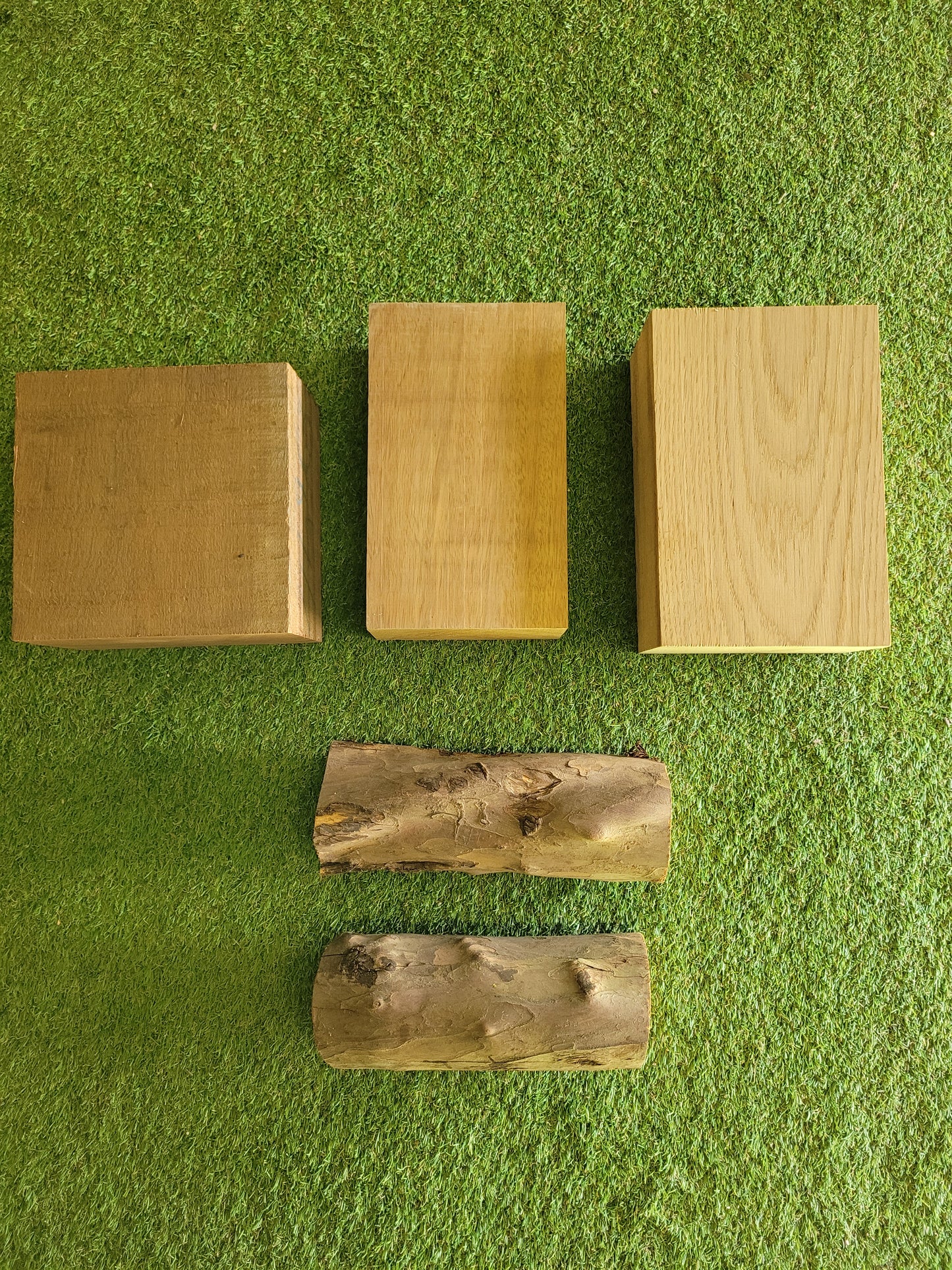 Mixed Wood Offcuts Pack of 5 Pieces Yew, Sapele, Oak, Iroko (2617)