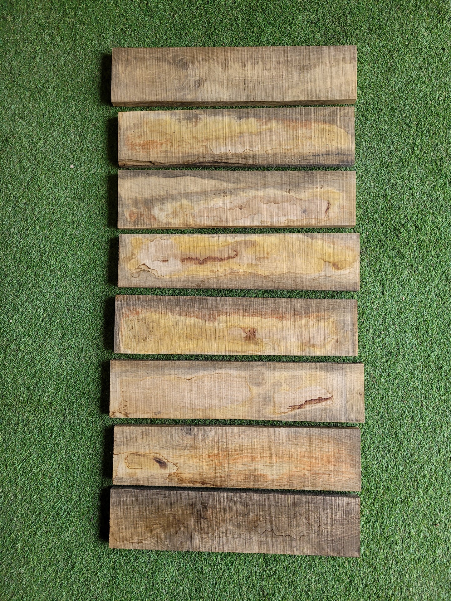 English Oak Boards x8 (2633)