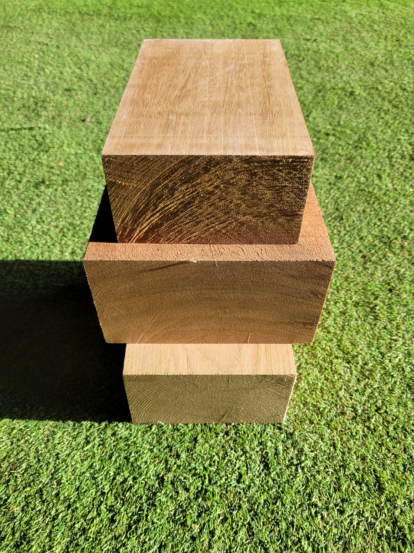 Mixed Wood Offcuts Pack of 5 Pieces Yew, Sapele, Oak, Iroko (2617)