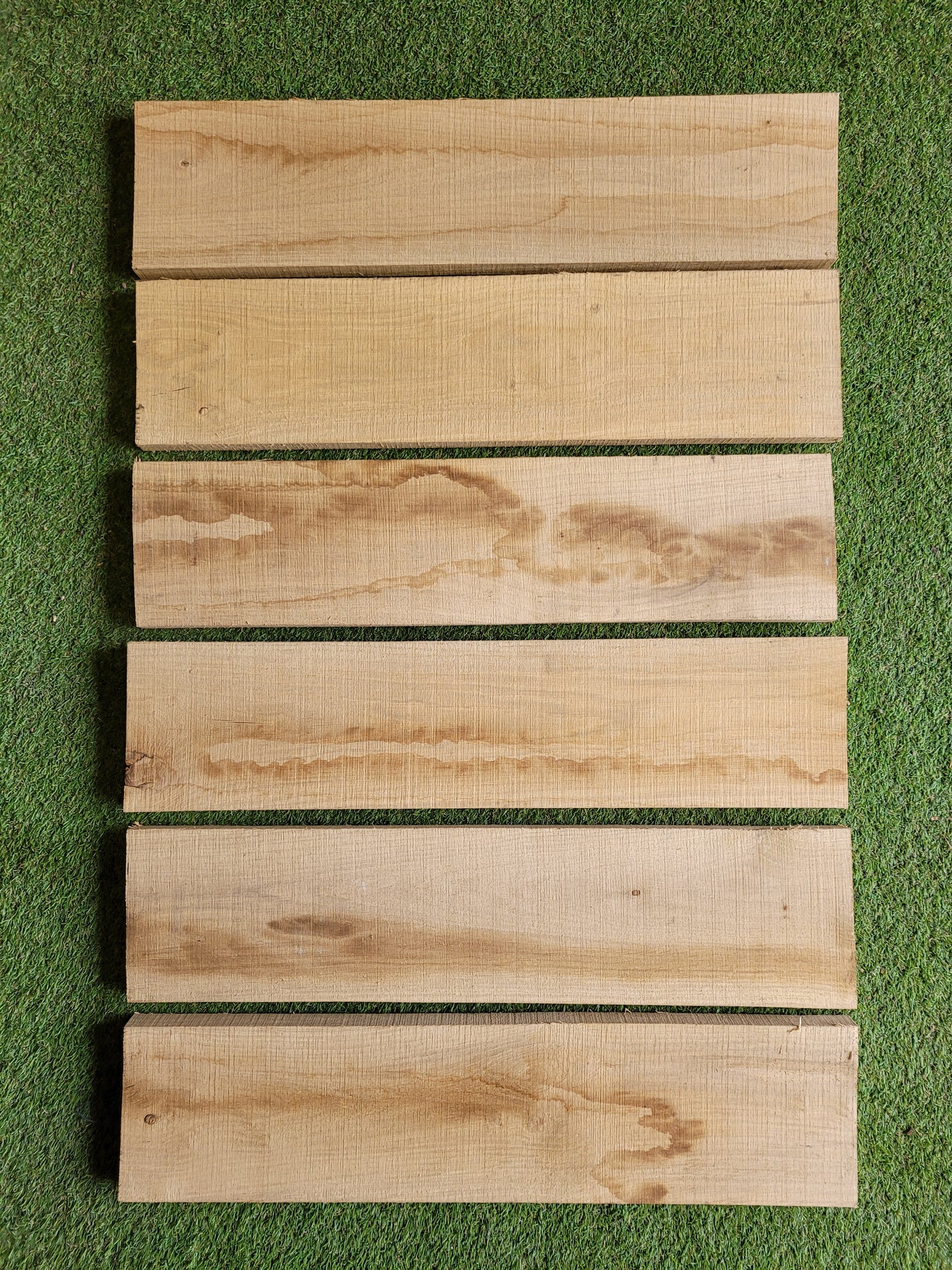 English Oak Boards x6 61cm Long (2633)